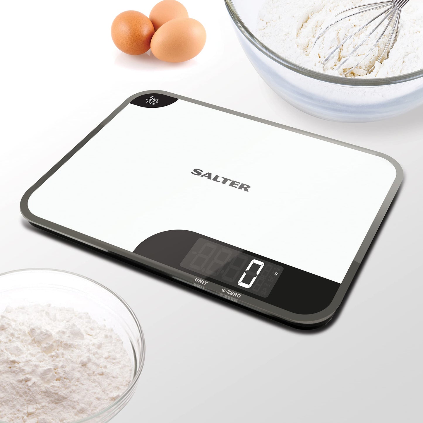 Salter 1064 WHDR Digital Kitchen Scale - 5kg Capacity, Easy Read Display, Add &Weigh/Tare Function, Measure Liquids in ml/fl.oz, Glass Platform For Baking & Cooking, Batteries Included, 17 x 23 x 1cm 5 KG Kitchen Scale and Chopping Board