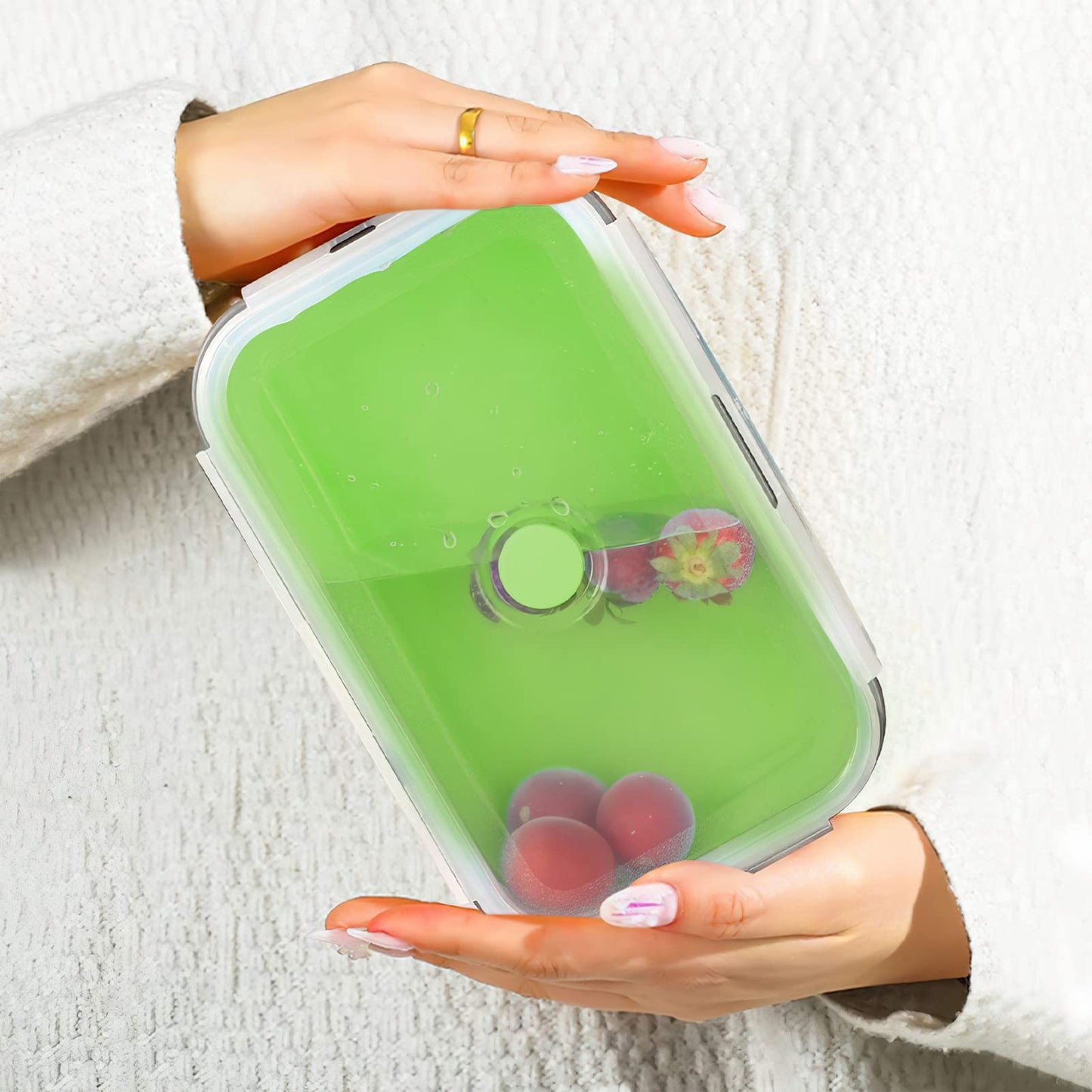 Collapsible Silicone Food Storage Container with Lid, Portable Lunch Bento Box Outdoor Picnic Box Space Saving, Microwave, Dishwasher and Freezer Safe, Set of 4(Green) Green