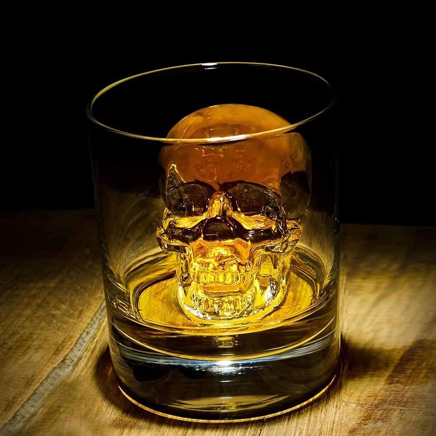 3D Skull Shape Shapes Black BPA Free Silicone Ice Cube Mold Tray with Lid Makes 4 Vivid Skulls, Perfect for Whiskey, Cocktail and Any Drink