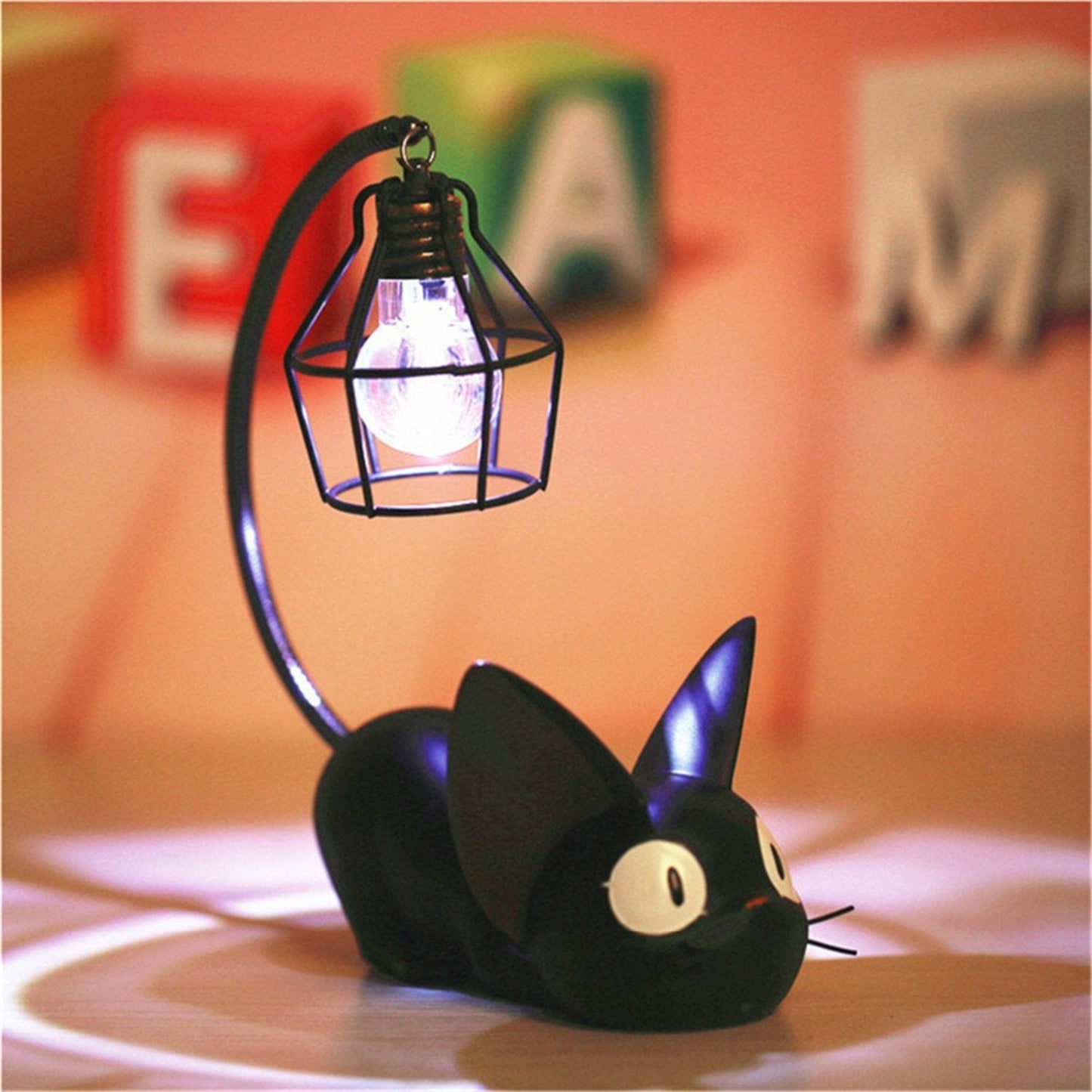 Creative Resin Kiki Cat Animal Night Light, Ornaments Home Decoration Gift Small Cat Nursery Lamp Breathing LED Night Lamps