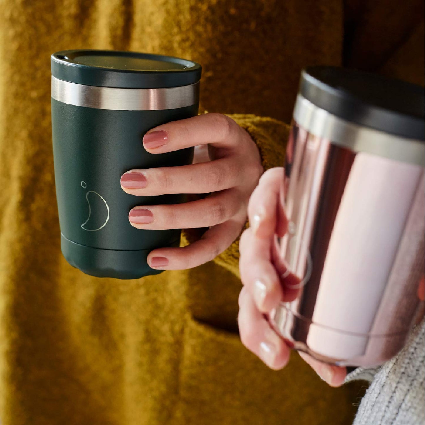 Chilly's Original Coffee Cup - Thermal Travel Mug For Cold & Hot Drinks - Reusable Cups with Lids - Double Walled Vacuum Insulated Mug - Stainless Steel - 340ml - Monochrome Black