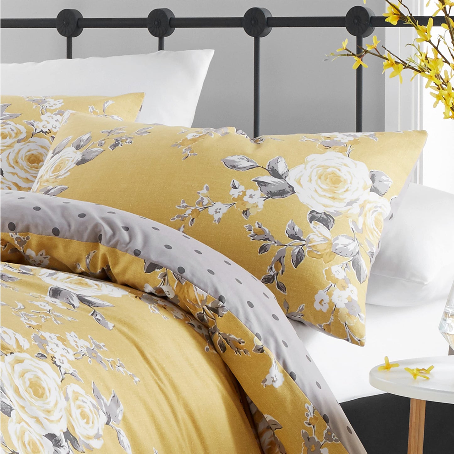 Catherine Lansfield Canterbury Floral Reversible King Duvet Cover Set with Pillowcases Ochre Yellow UK King Duvet Set