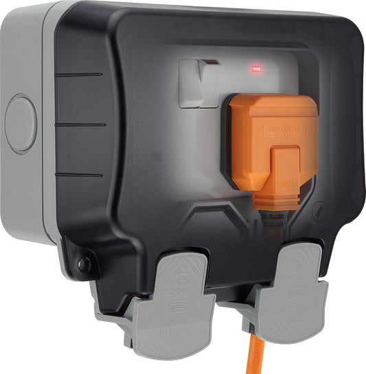 BG Electrical WP22-01 Double Weatherproof Outdoor Switched Power Socket, IP66 Rated, 13 Amp, Grey