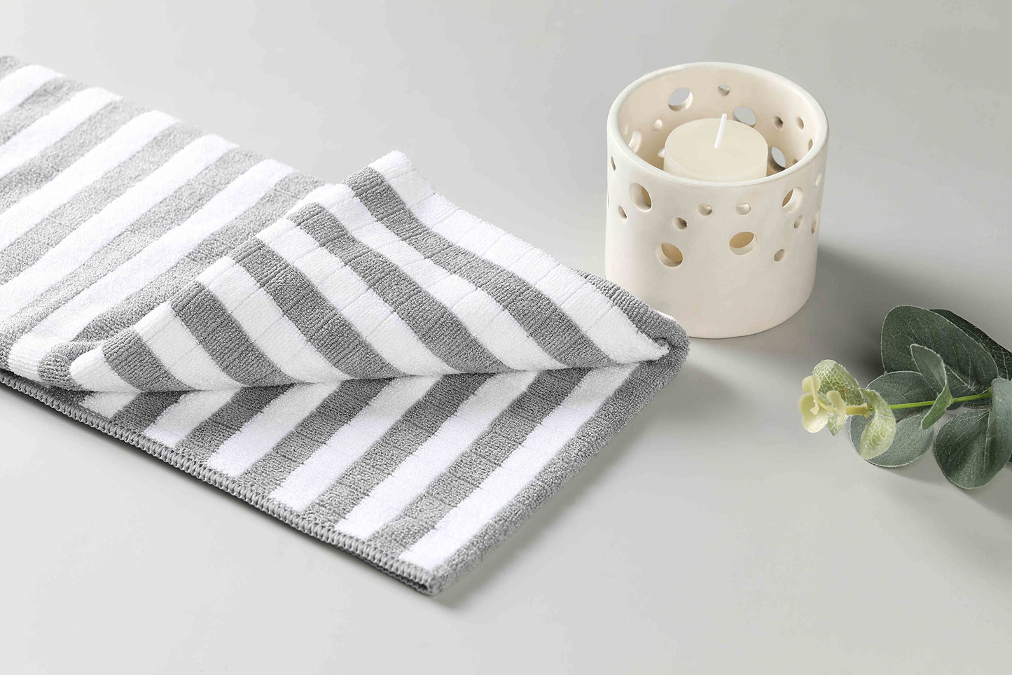 gryeer 8 Pack Microfibre Tea Towels, Super Absorbent, Soft and Thick Kitchen Towels(400gsm, 117g/piece), Check designed with Hanging Loops, 65 x 45 cm, Grey