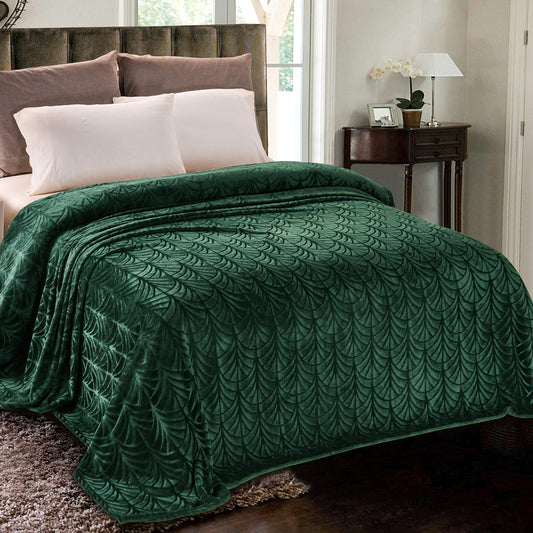 Whale Flotilla Flannel Fleece King Size(264x230 CM) Lightweight Bed Blanket, Soft Velvet Bedspread Plush Fluffy Coverlet Vintage Design Decorative Blanket for All Seasons, Deep Green King(264x230 CM)